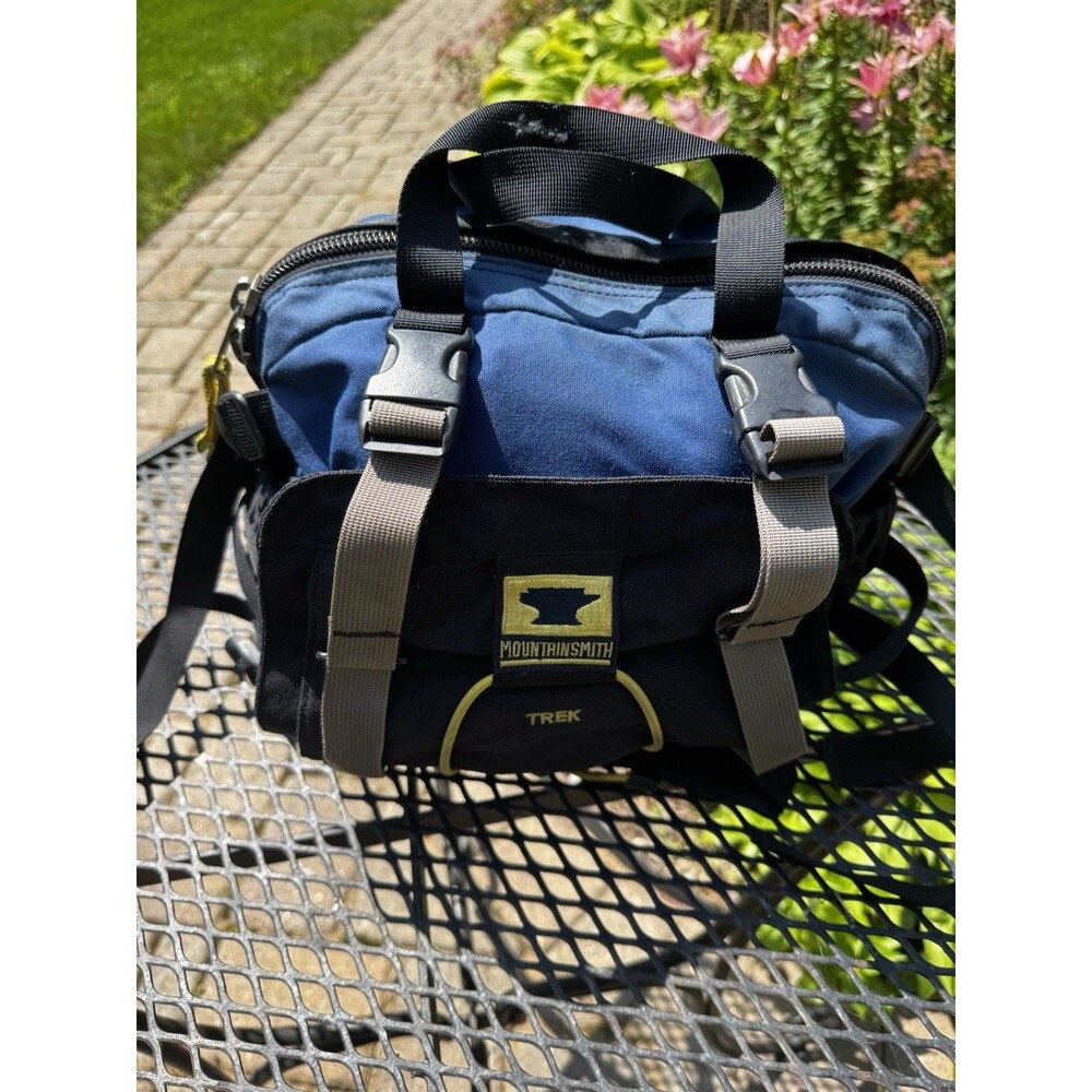 Mountainsmith Tour Lumbar Pack Blue Waist Bag Hiking Travel Daypack